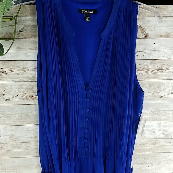 NWT, Roz & Ali, Electric blue dress with tucks, Length 40 Inches, Sz 14 - Picture 14 of 16